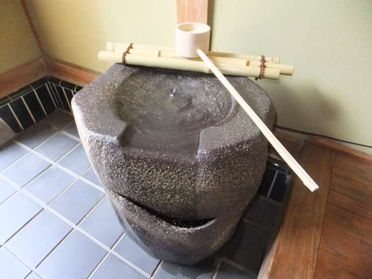 つくばい