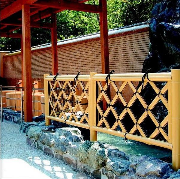 人工竹フェンス「竜安寺垣」 - エクステリア商品 和風庭園資材専門店