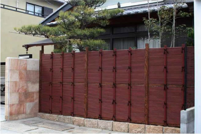 格安人工竹垣組立てセット みす垣g型柱見せタイプ すす竹 ヤク杉角柱 株式会社エクステアリアストック 格安人工竹垣組立てセット みす垣g型柱見せタイプ すす竹 ヤク杉角柱 株式会社エクステアリアストック