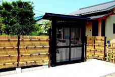 「大津垣 O型柱見せタイプ(イエロー竹ブロンズ角柱)」