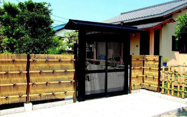 「大津垣 O型柱見せタイプ(イエロー竹ブロンズ角柱)」