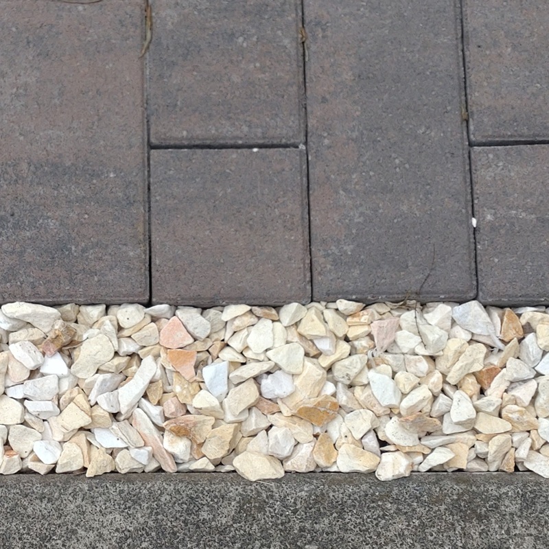 クラッシュマーブル ペールクリーム Φ15～20mm内外20kg入り